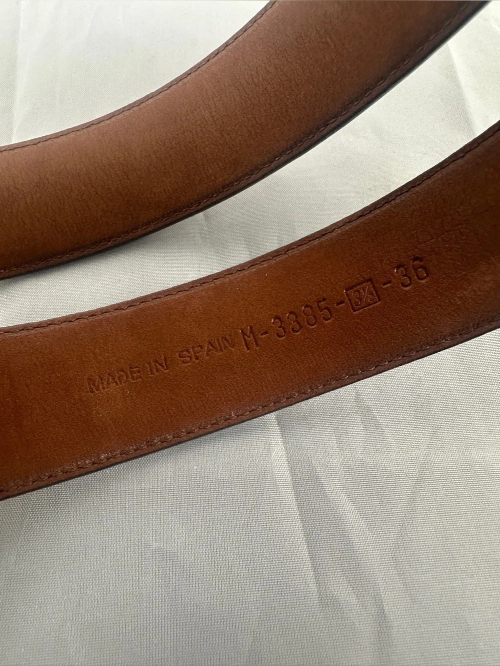 Neiman Marcus brown leather and gold hardware western belt